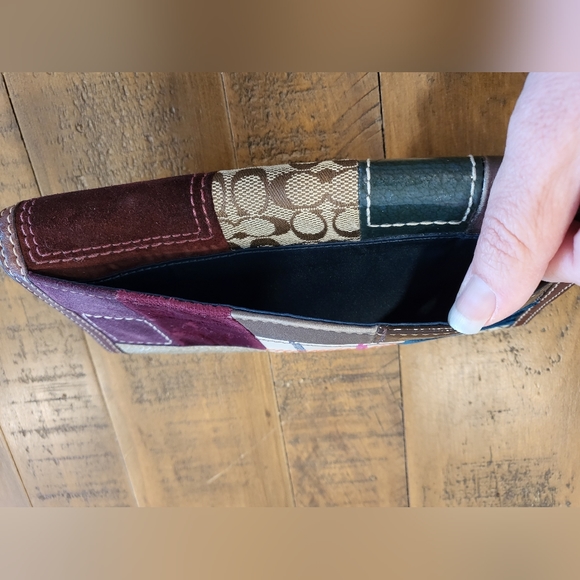 Coach Patchwork Wallet - Picture 4 of 6